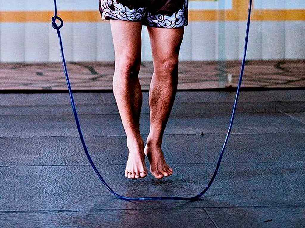 Скакалка для боксёра: на какие критерии обращать внимание при выборе