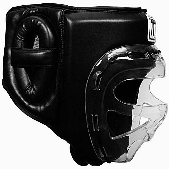 Шлем для бокса с полной защитой лица